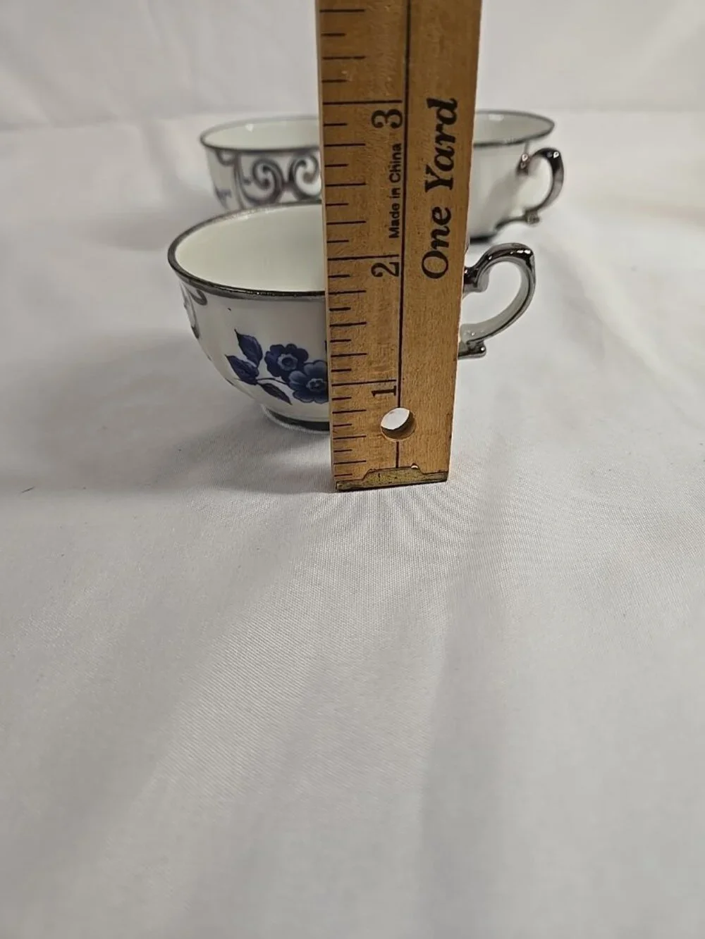 Set of 3 Artlynsa Tea Cups and Saucers Blue Floral with Silver Filagree